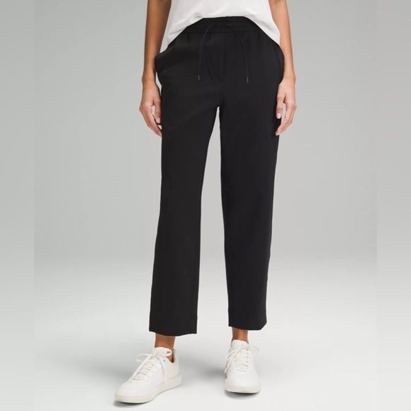 lululemon athletica Pants - Lululemon Tapered-Leg Mid-Rise Pant 7/8 Length Luxtreme Black Women’s Large